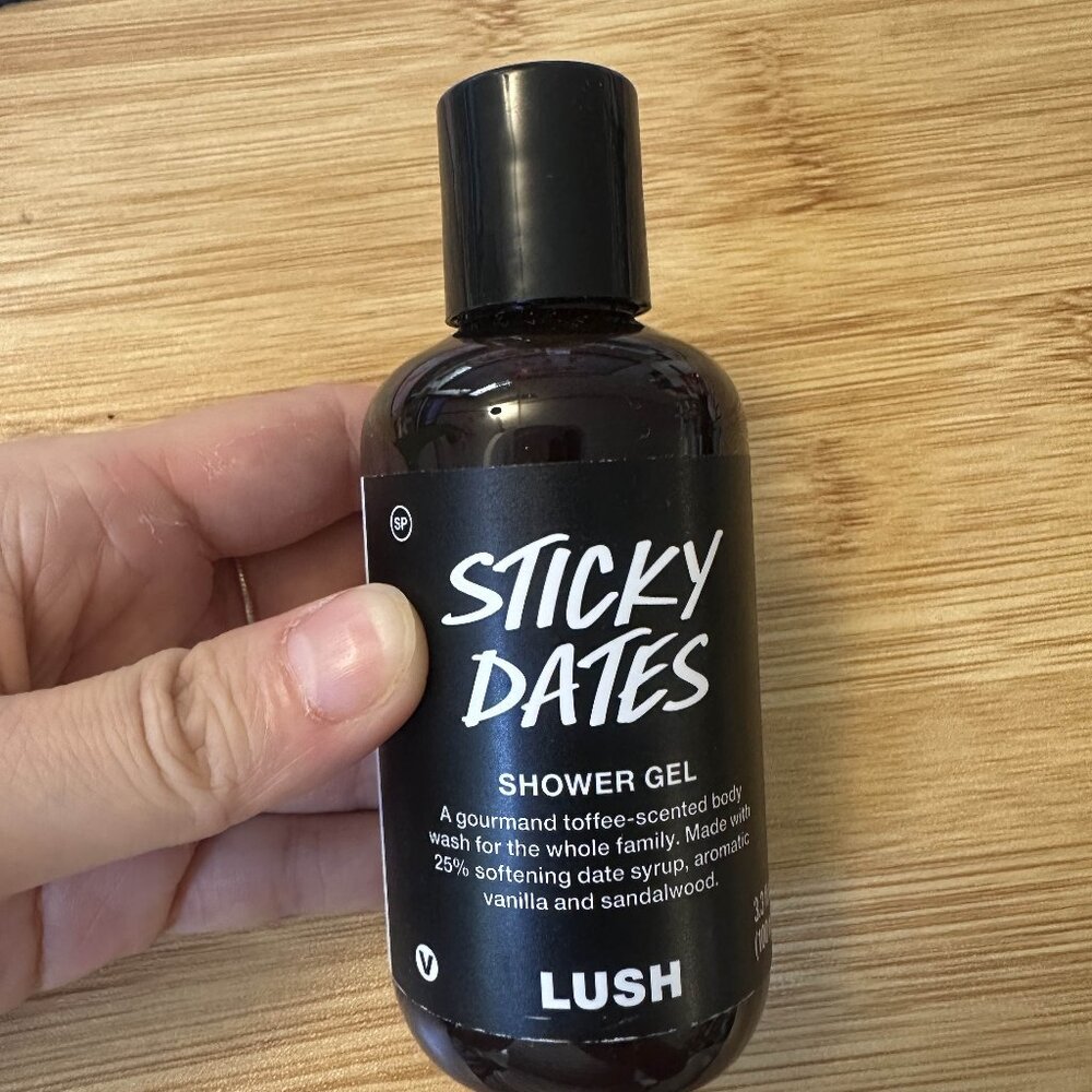 Lush Sticky Dates Shower Gel (3.3 Fl Oz)